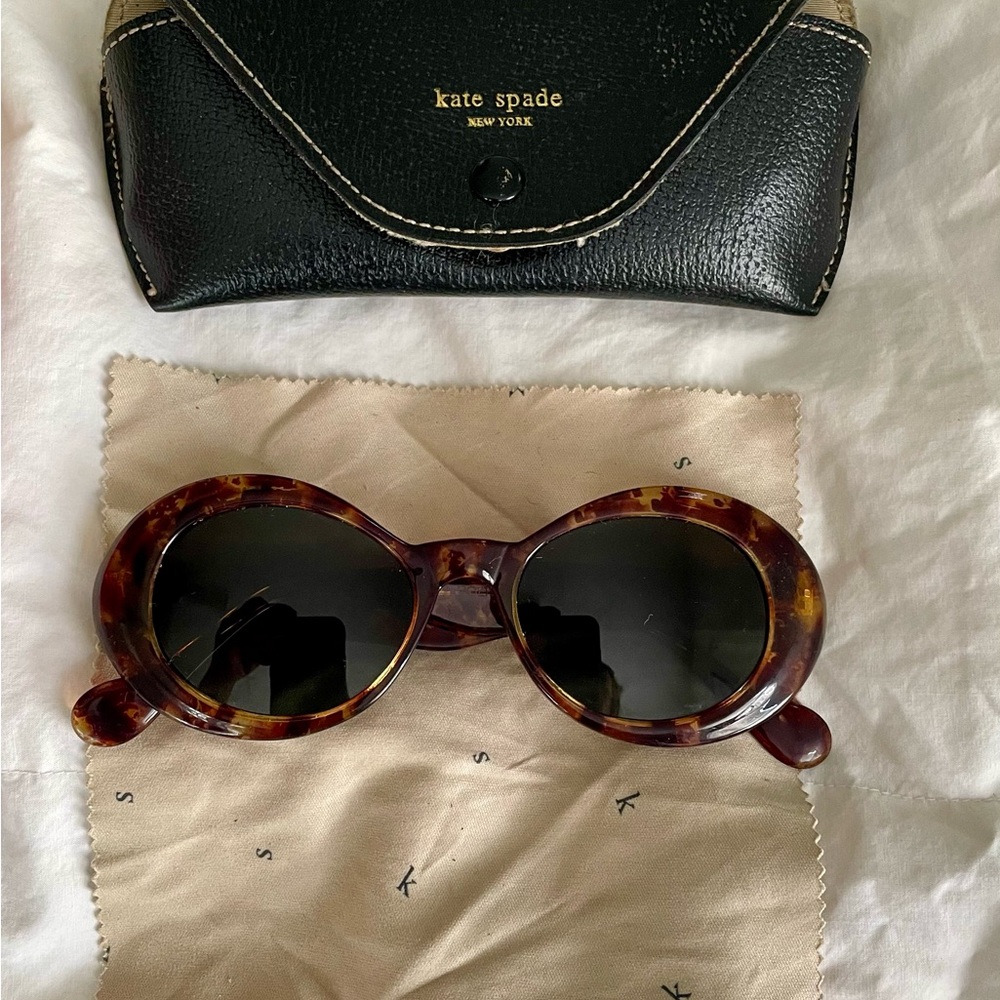 Kate Spade Brown Tortoise Sunglasses with Black Case
